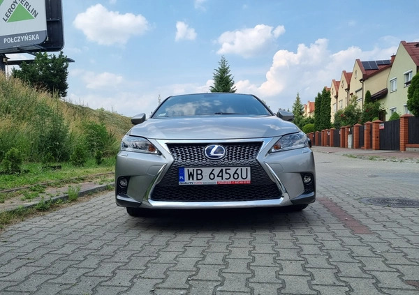 Lexus CT cena 72500 przebieg: 82000, rok produkcji 2017 z Warszawa małe 154